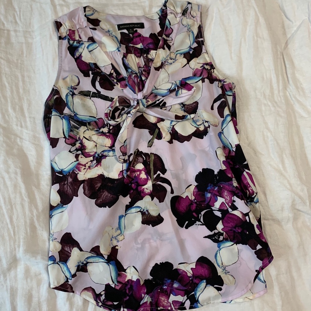 Banana Republic Purple Floral Blouse